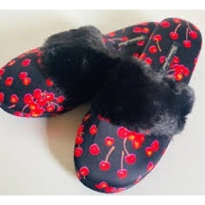 Домашние тапочки VS Signature Satin Slippers Cherry