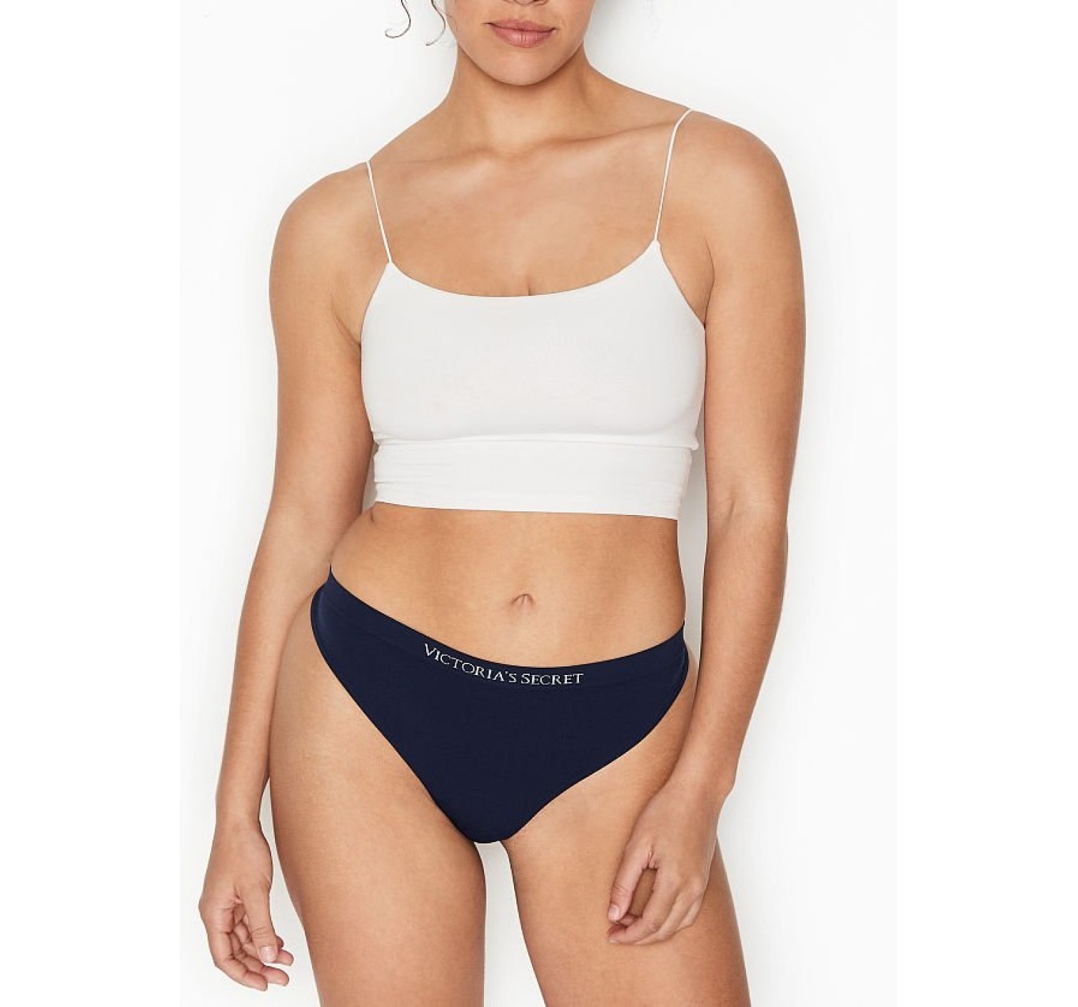 Трусики Victoria's Secret Seamless Black Thong Panty