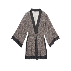 Халат Victoria's Secret Supersoft Lace trim Leopard Robe