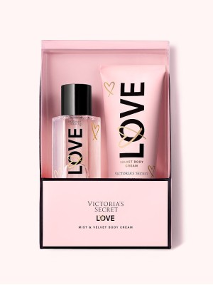 Подарочный набор Victoria's Secret LOVE Mist & Lotion Gift Set