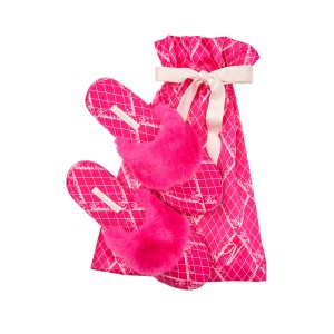 Домашні капці Victoria's Secret Signature Satin Slipper Fuchsia