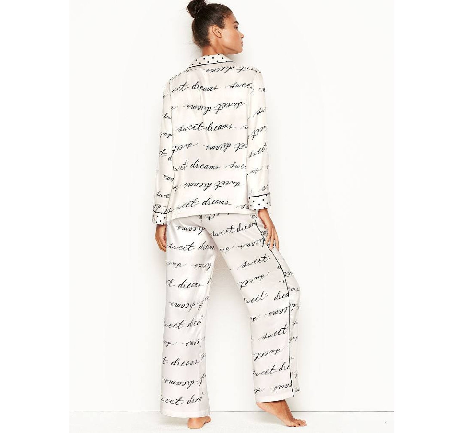 Сатиновая пижама Victoria’s Secret The Satin Long PJ Set White logo VS