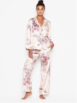 Сатиновая пижама Victoria’s Secret The Satin Long PJ Set Light Pink Floral Stripes
