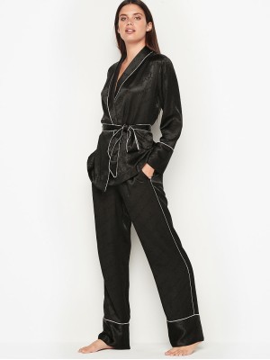  Пижама Victoria’s Secret The Satin Black logo PJ Set