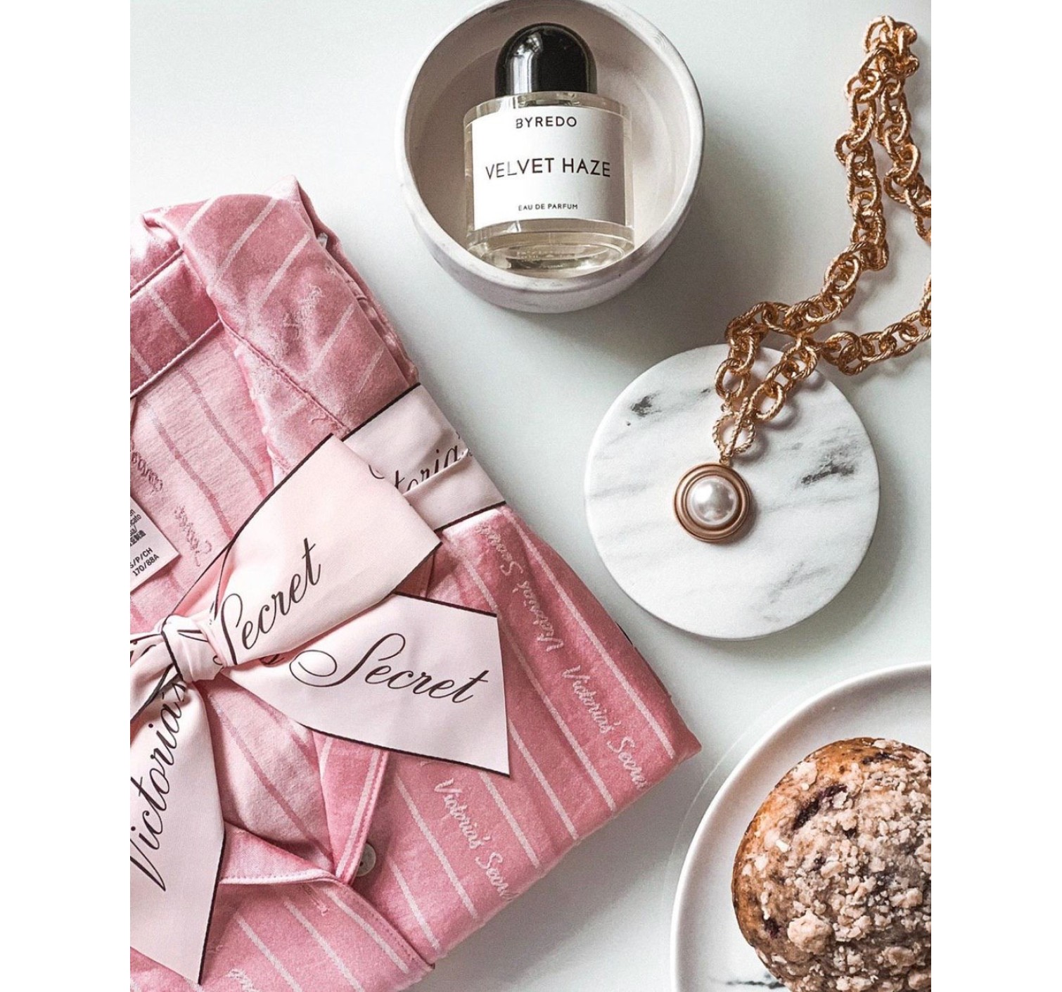 Пижама Victoria’s Secret The Satin PJ Set Pink Stripes