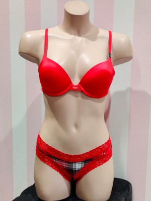 Комплект белья Victoria’s Secret Very Sexy Push-up Bra set & Cheeky panty