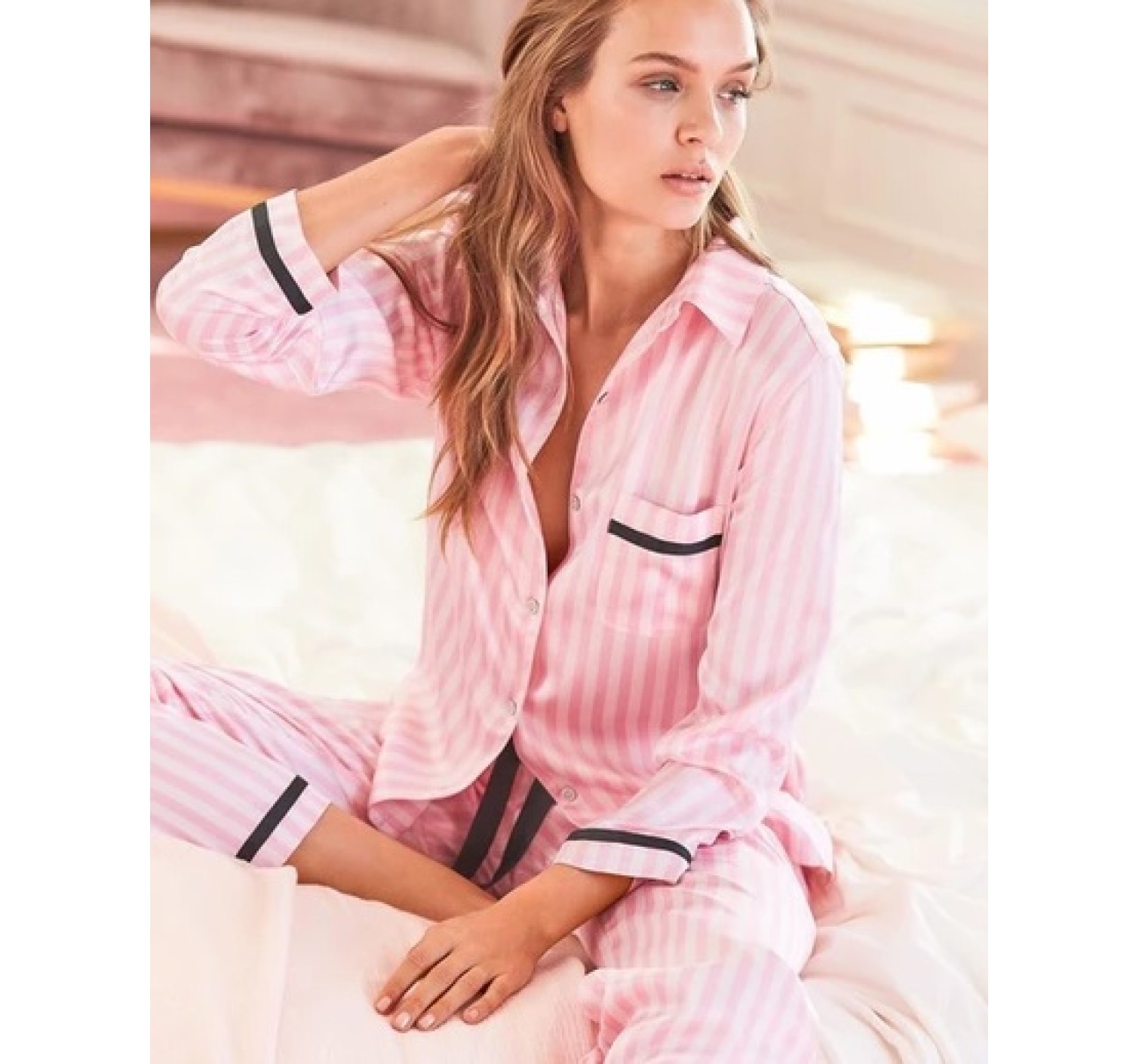 Пижама розовая в полоску Victoria’s Secret Signature Stripes The Satin PJ Set