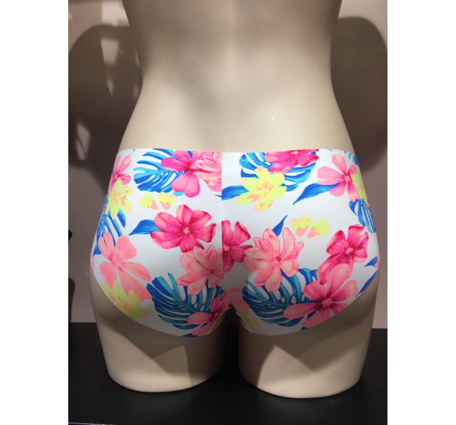 Трусики хипстер Victoria's Secret No Show Hipster panty
