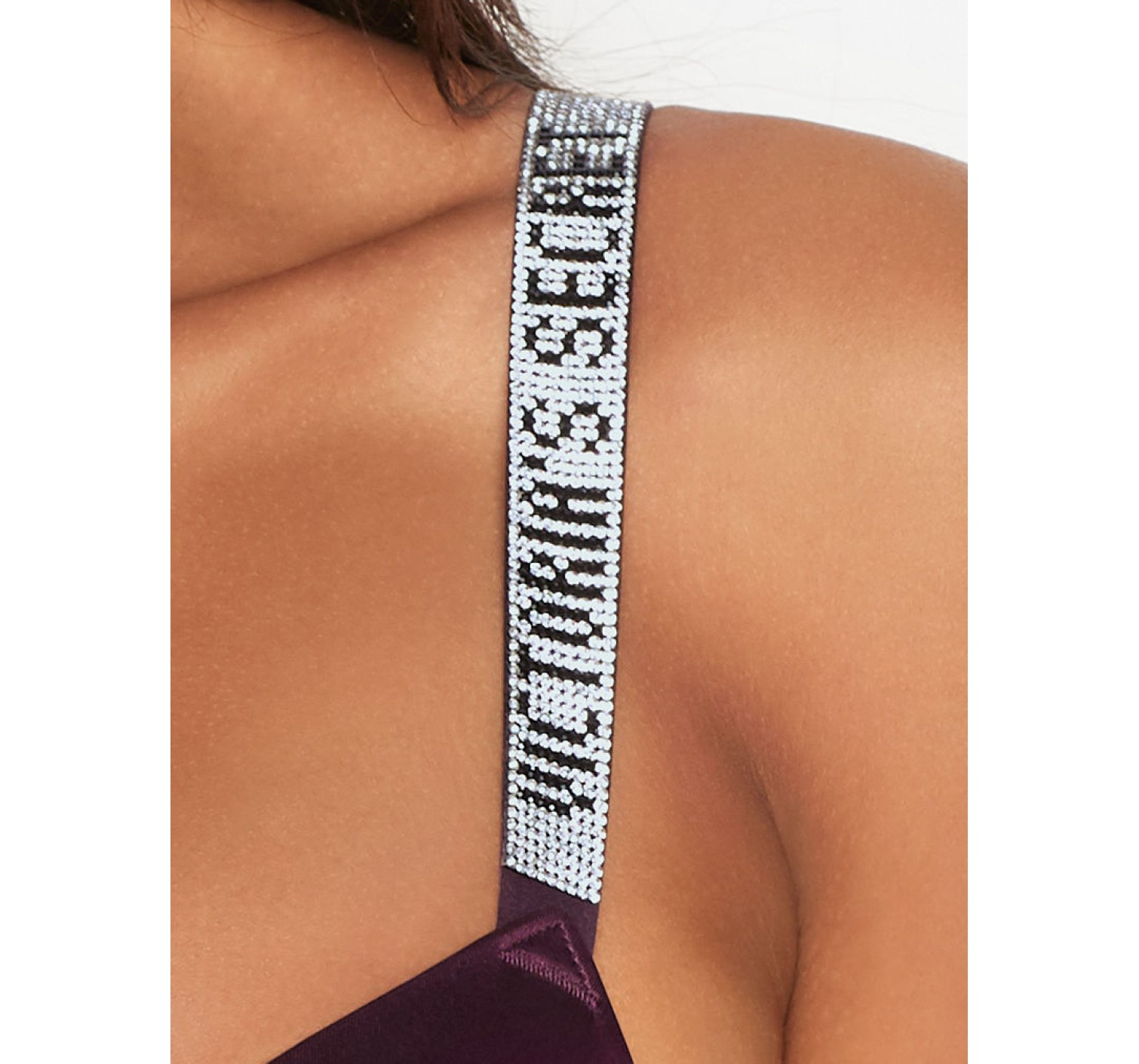 Комплект белья Victoria’s Secret Embellished Strap Berry Diva Push-up Bra Set