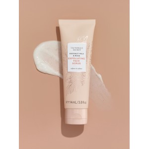 Скраб для обличчя Exfoliating Face Scrub Coconut Milk & Rose