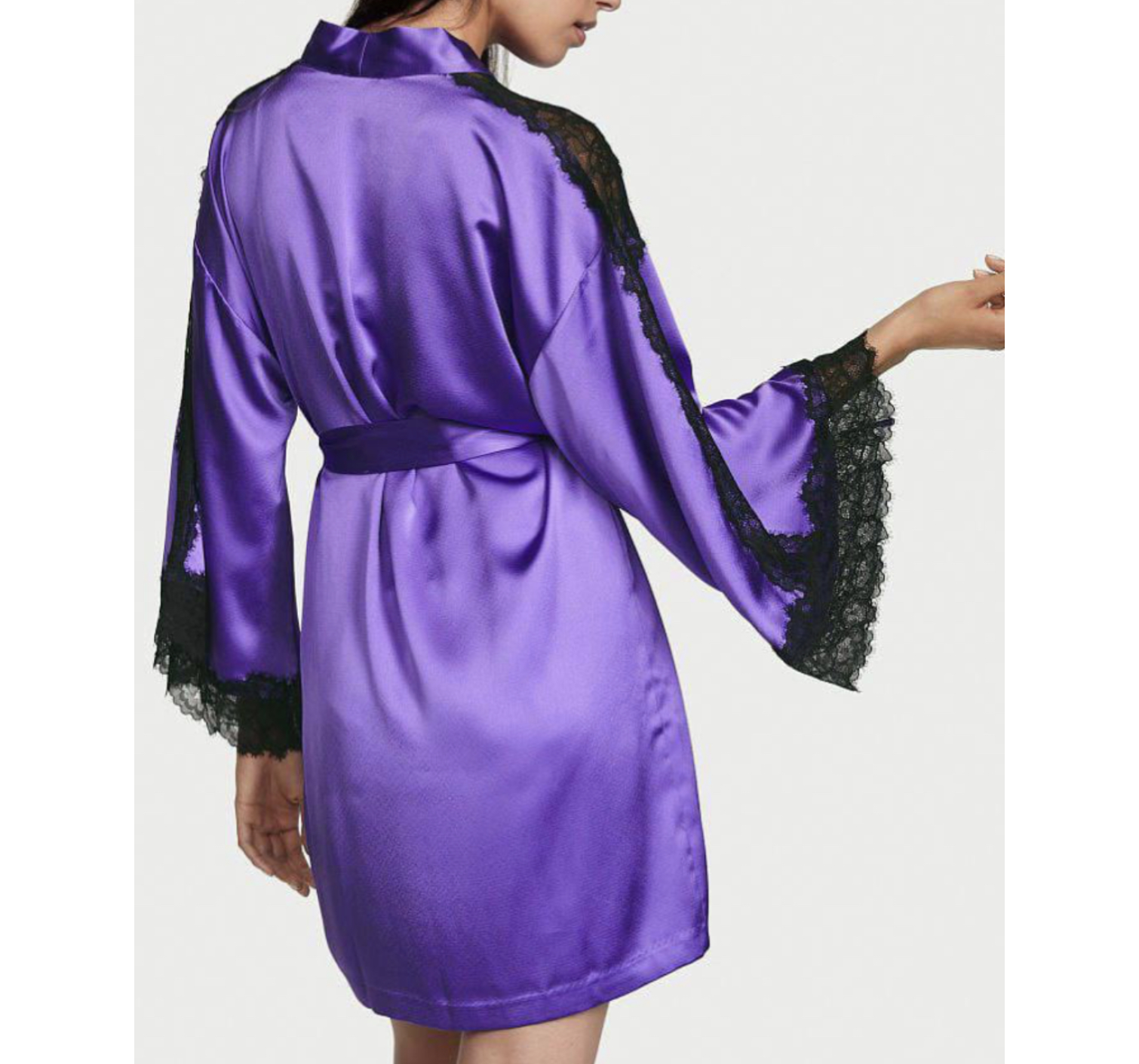 Халат Satin Lace Kimono Victoria’s Secret