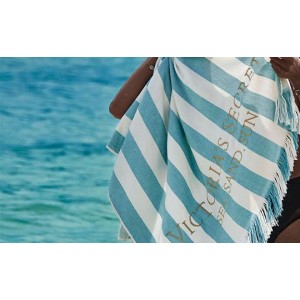 Полотенце для пляжа Victoria’s Secret принт синяя полоска и золотом вышит VS logo