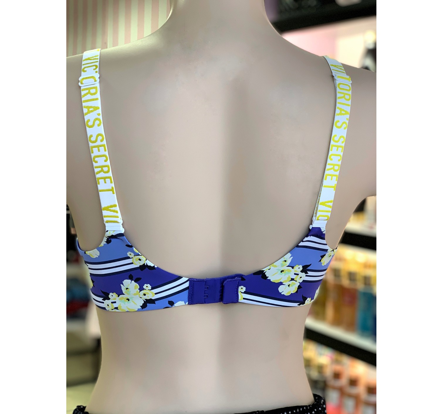 Бюстгальтер Victoria’s Secret Push-up Logo Bra t-shirt lightly lined demi