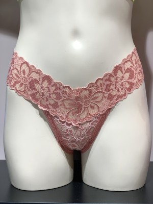 Трусики стринги Victoria’s Secret Lace Thong panty