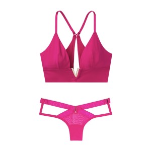 Комплект белья Victoria’s Secret Very Sexy Plunge V-Bralette & Cheeky panty