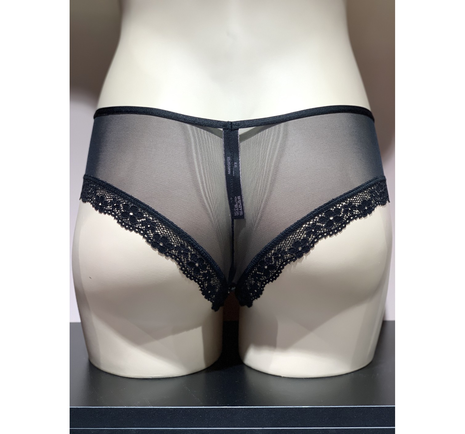 Трусики чики Victoria's Secret Very Sexy Black Lurex Cheeky panty