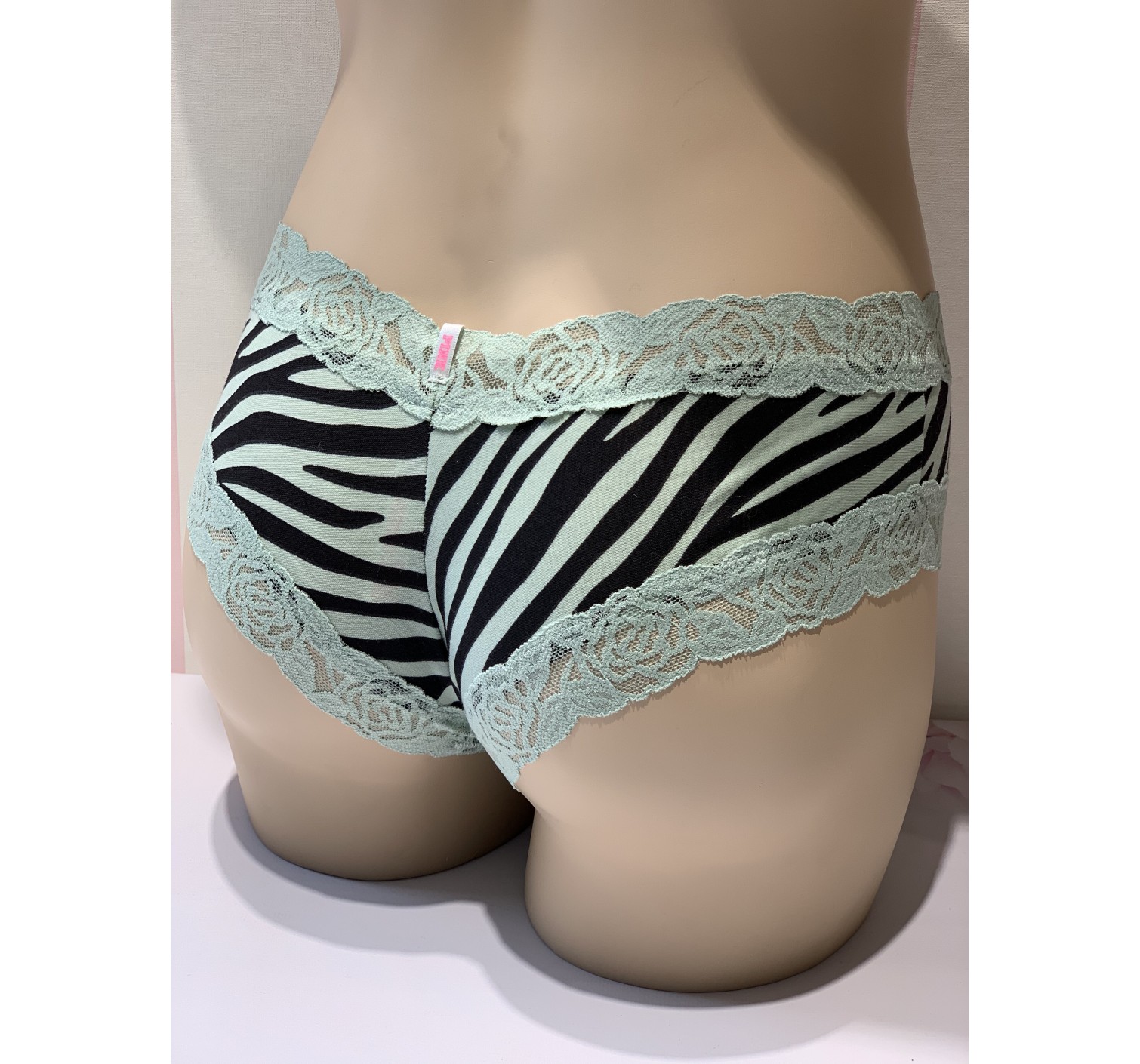 Трусики чіки з мереживом Victoria's Secret Lace Cheeky panty Zebra print