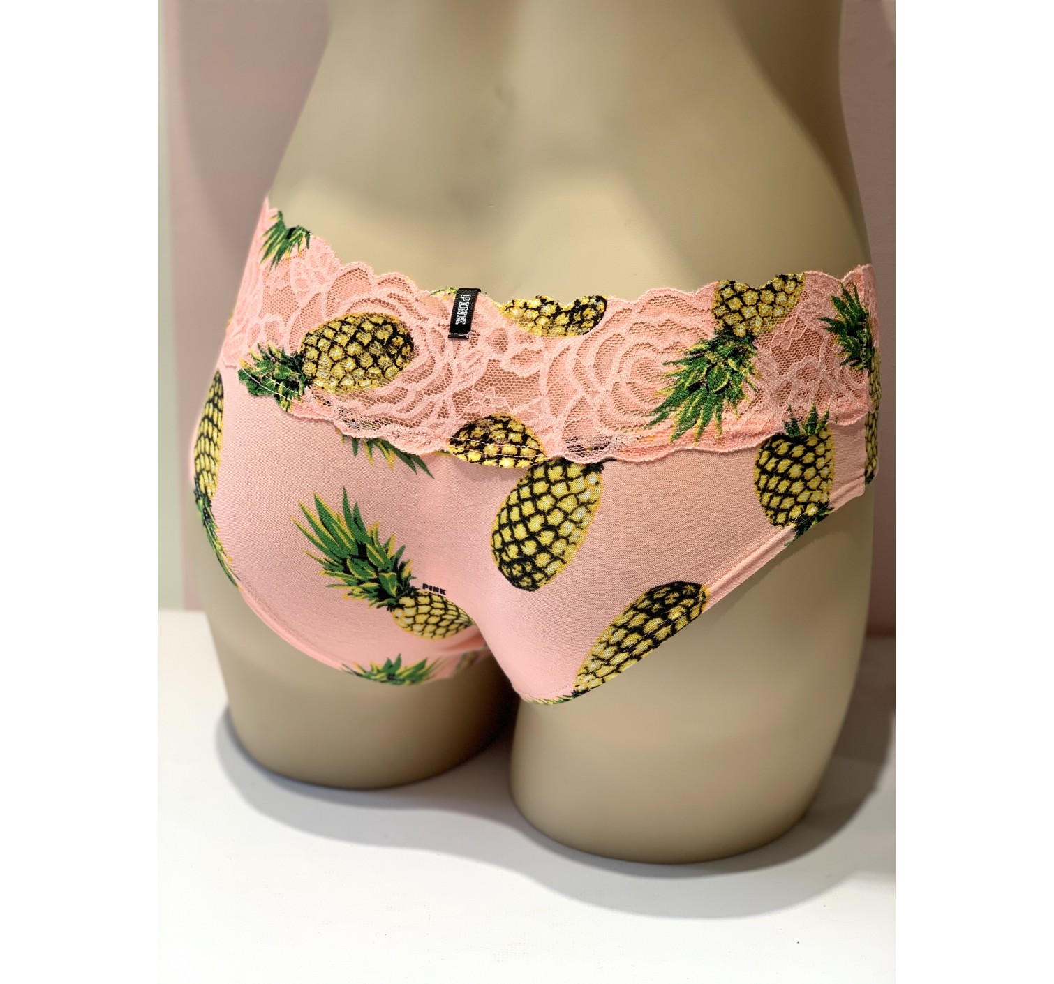 Трусики хипcтеры Victoria’s Secret Lace Hipster panty pineapple print