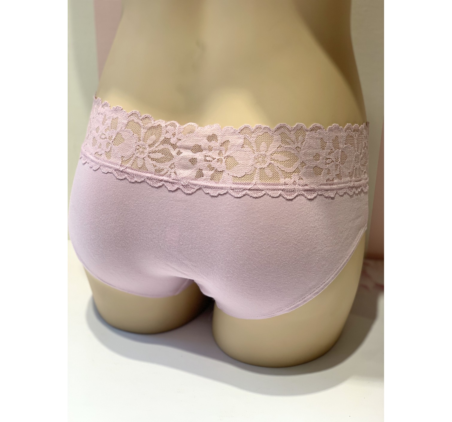Трусики хіпхагери Victoria's Secret Lace Hiphugger panty бузкового кольору