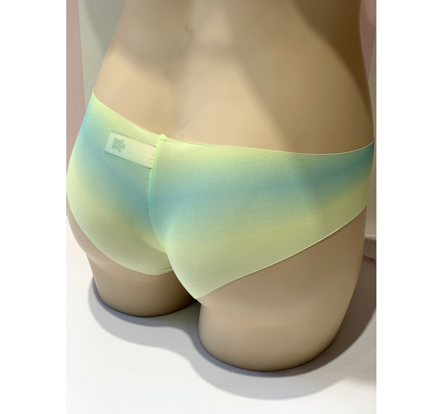Трусики Чики Victoria’s Secret Cheeky panty