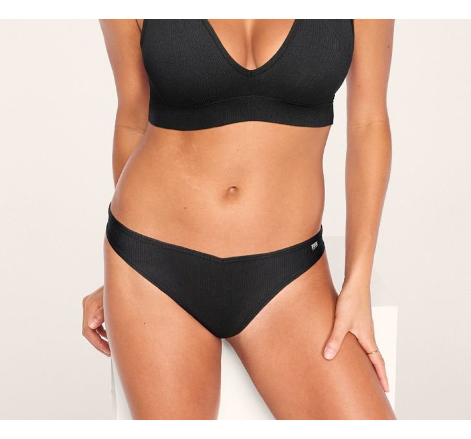 Комплект Белья PINK super push up black bra Set