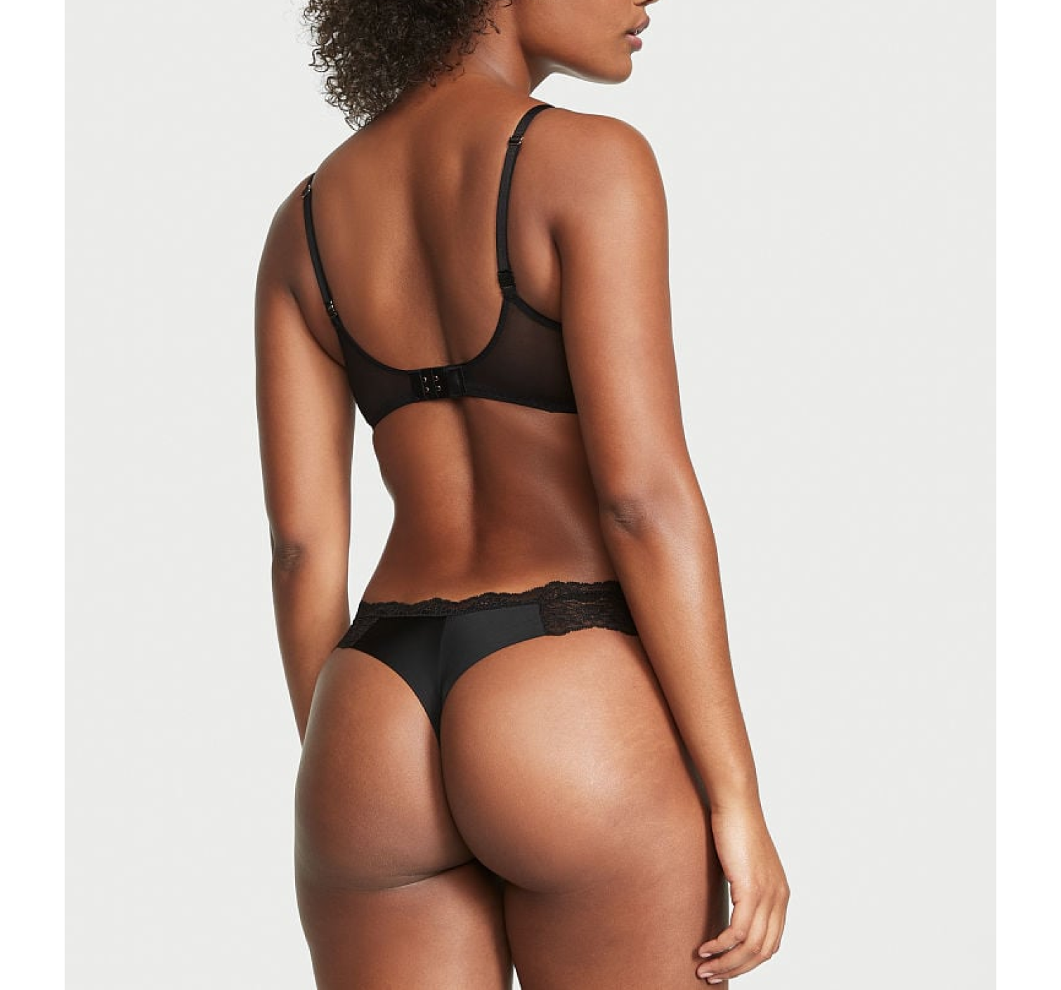 Трусики Dream Angels Lace-Trim Thong Panty Black
