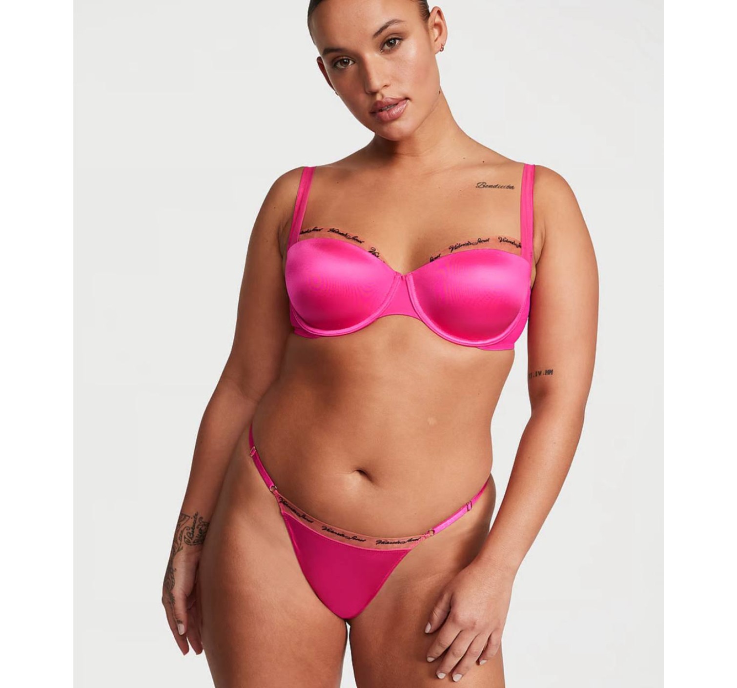 Комплект белья VERY SEXY Logo Embroidery Lightly Lined Balconette Bra Set