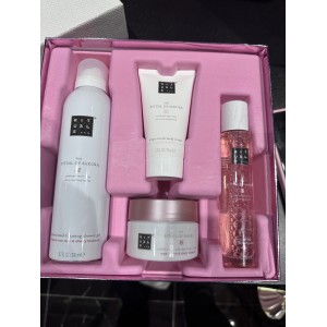 Подарунковий набір Rituals SAKURA Gift Set
