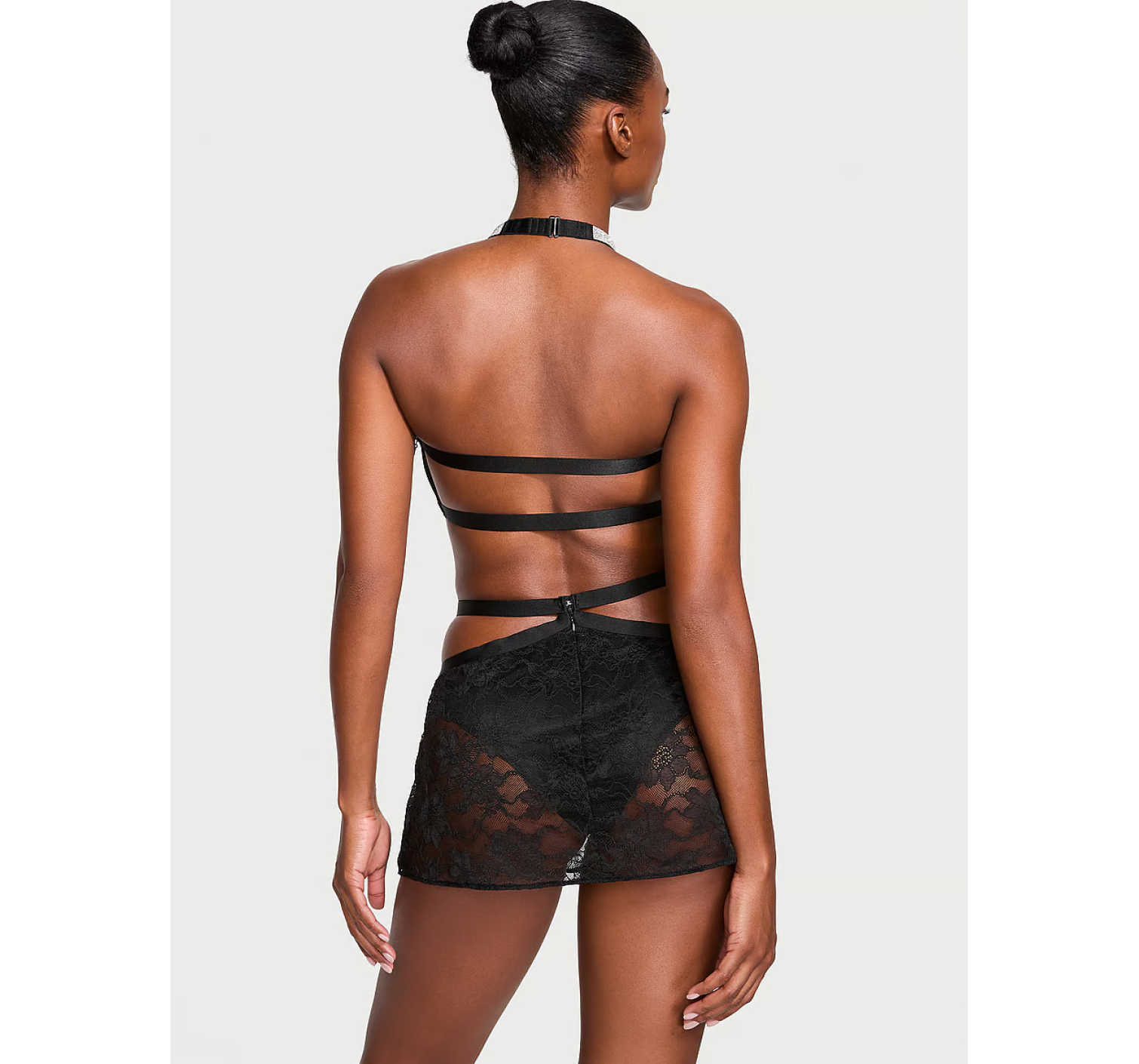 Комплект Shine Strap Halter Bralette & Mini Skirt Set Black