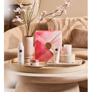 Подарочный набор The Ritual of Sakura Gift Set M