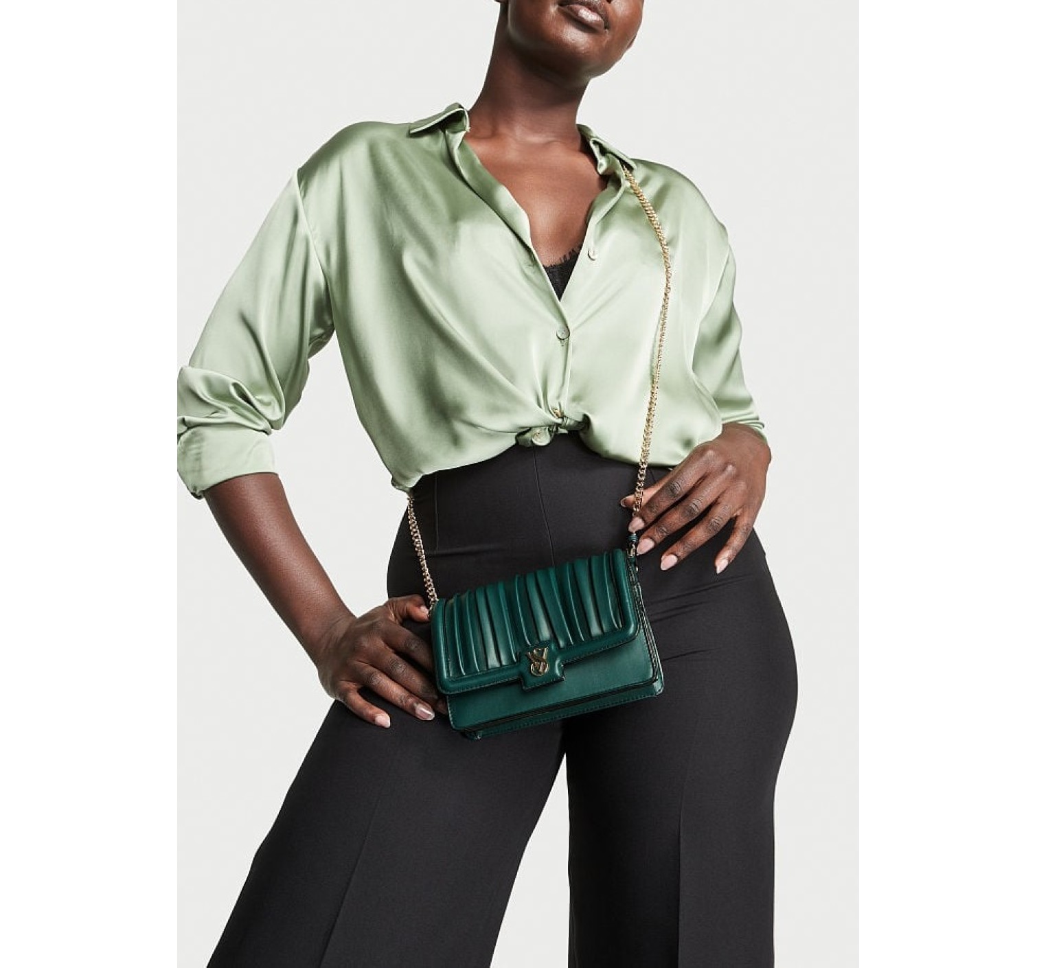 Сумка Victoria's Secret Кросс-боди The Victoria Mini Crossbody bag Ivy