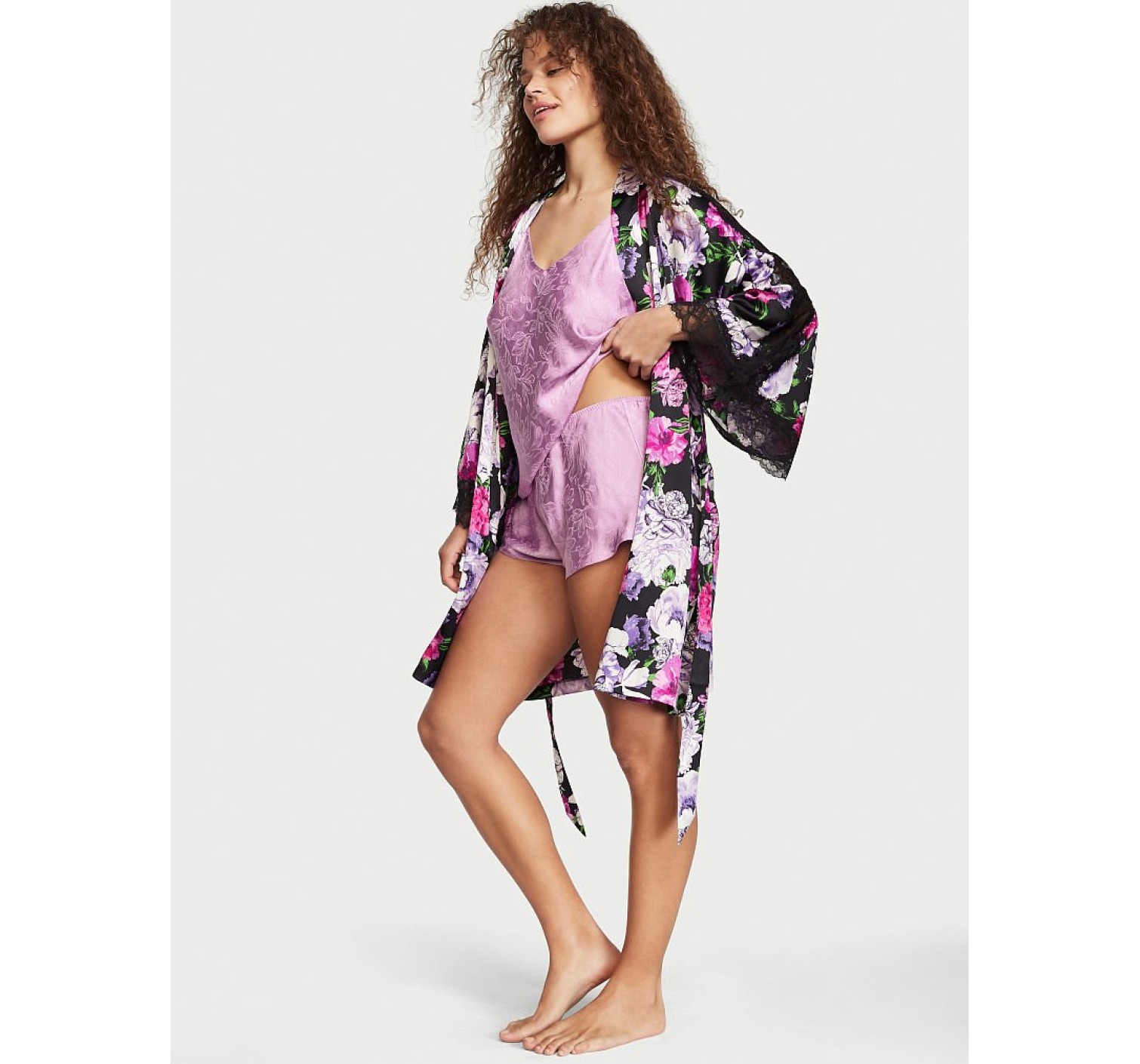 Чорний сатиновий халат Victoria's Secret Lace Inset Robe Floral print