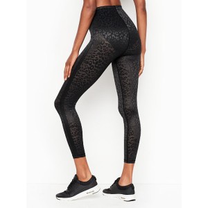 Набор для спорта Victoria Sport Bra Set & High-rise Leopard Tight