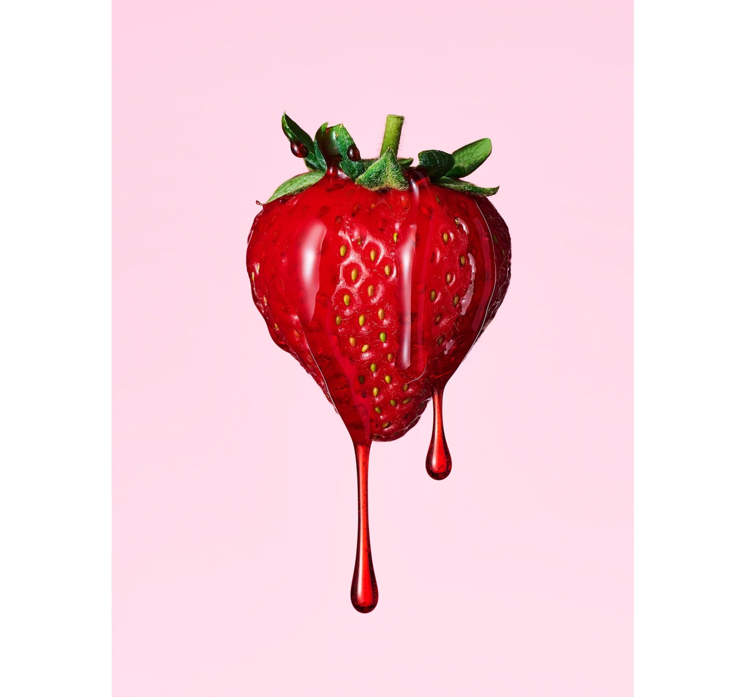 Масло для тіла PINK Juicy Strawberry Highlighting body oil