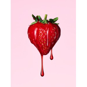 Масло для тіла PINK Juicy Strawberry Highlighting body oil
