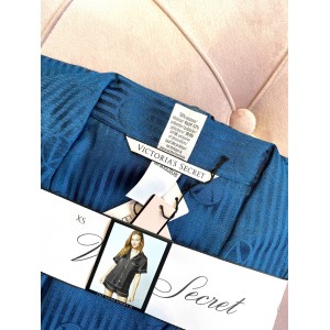 Сатиновая пижама The Satin Short Logo Pj Set logo VS