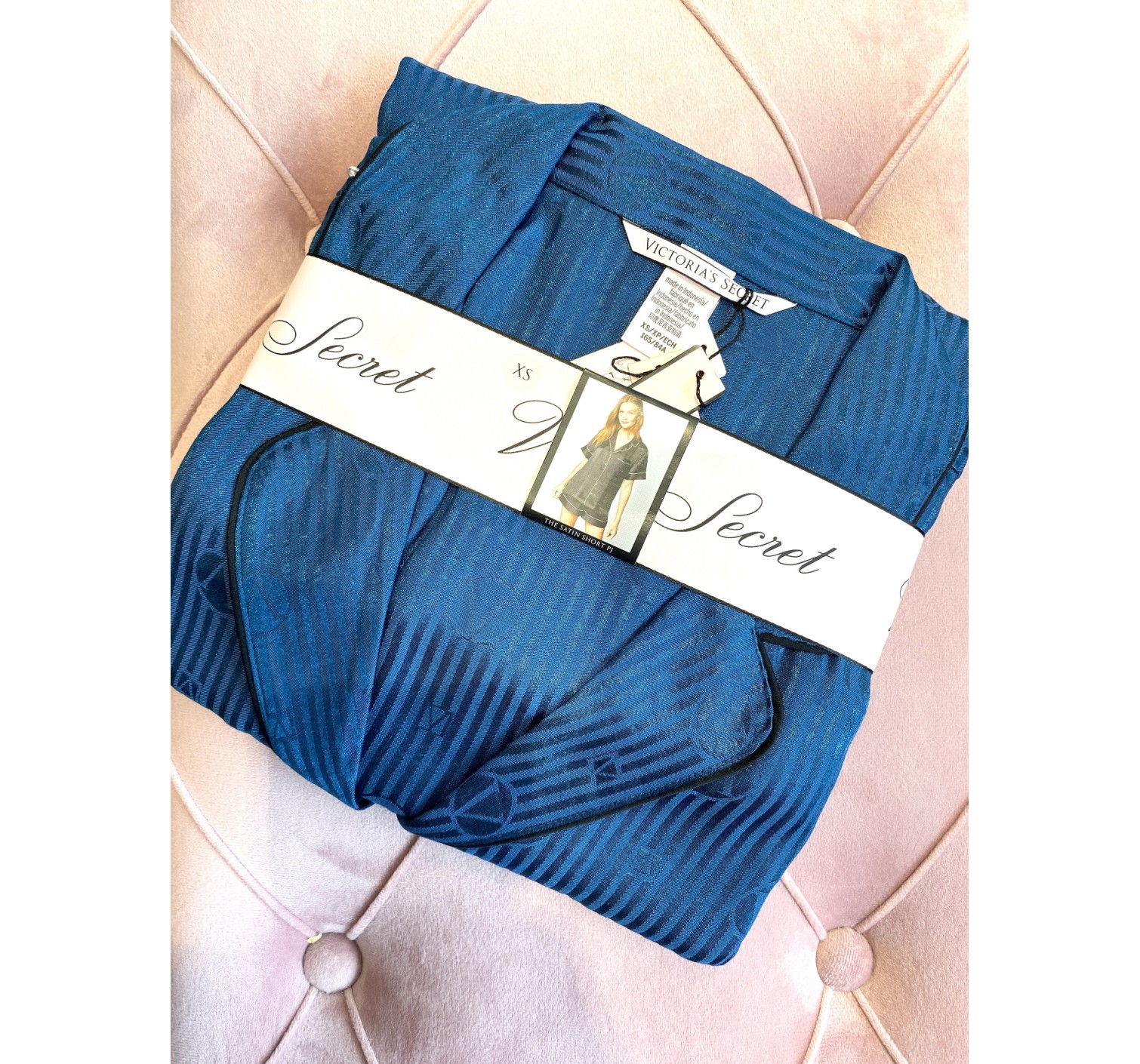 Сатиновая пижама The Satin Short Logo Pj Set logo VS