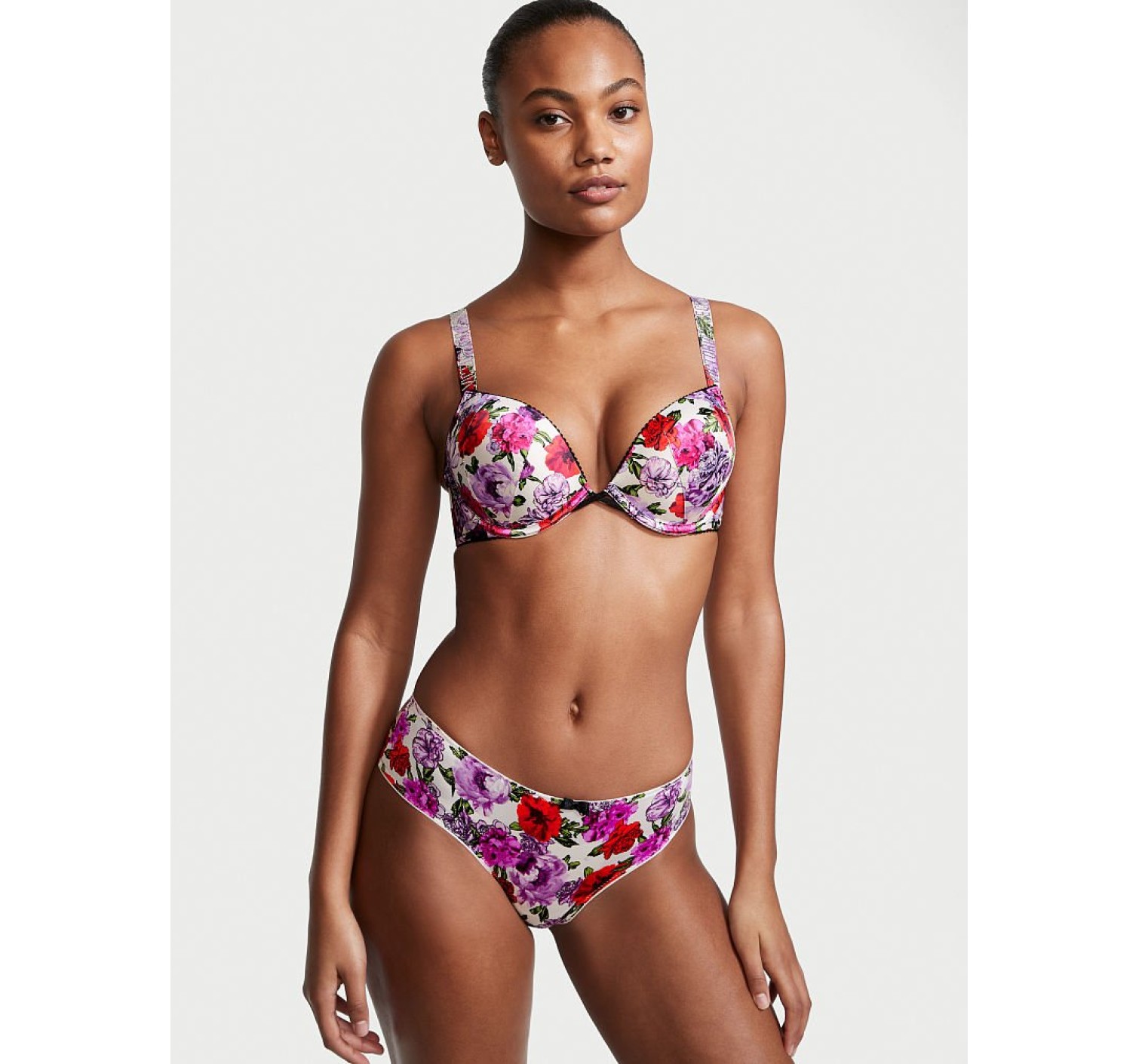 Трусики Very Sexy Heart Cutout Open Back Cheeky Panty