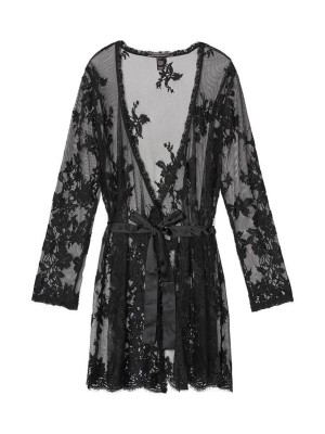 Халат з мереживом Embroidered Black Lace Robe Victoria's Secret