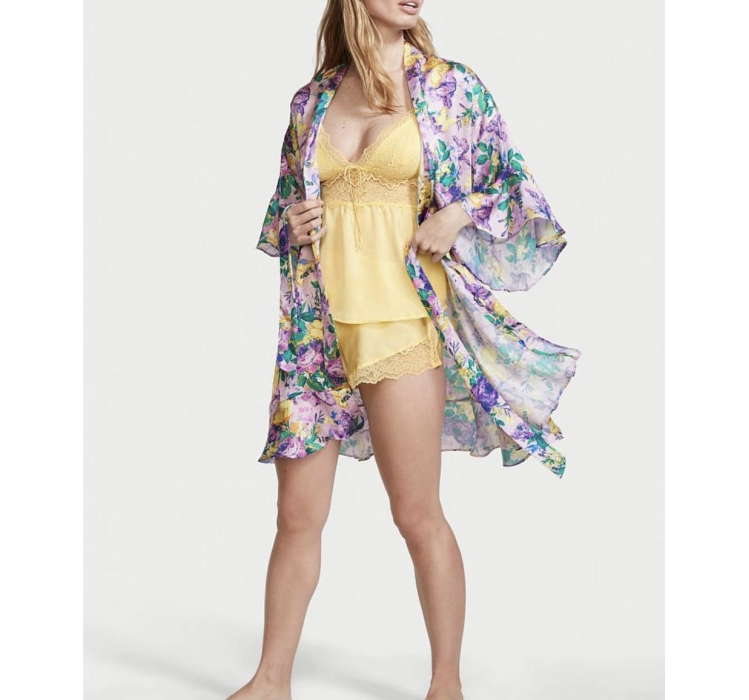 Сатиновый халат Very Sexy Satin Kimono Floral print