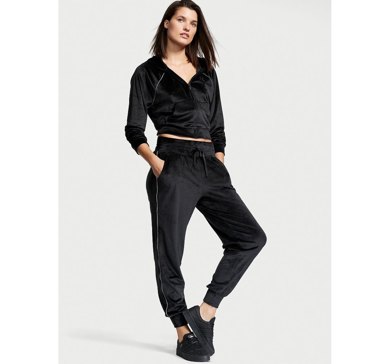 Велюровий спортивний костюм Diamanté Inset Velour