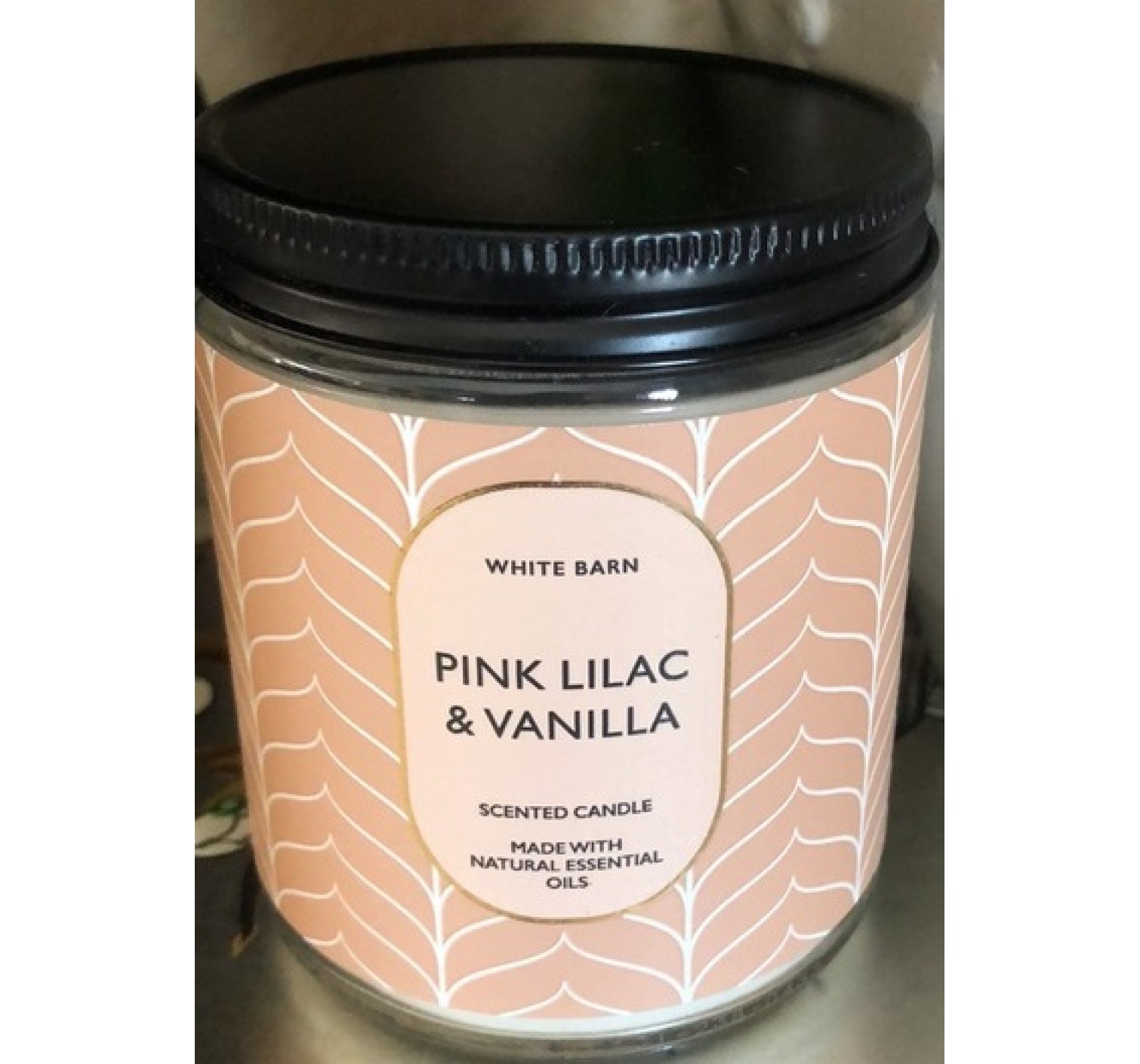 Свеча Pink Lilac & Vanilla Bath And Body Works Candle