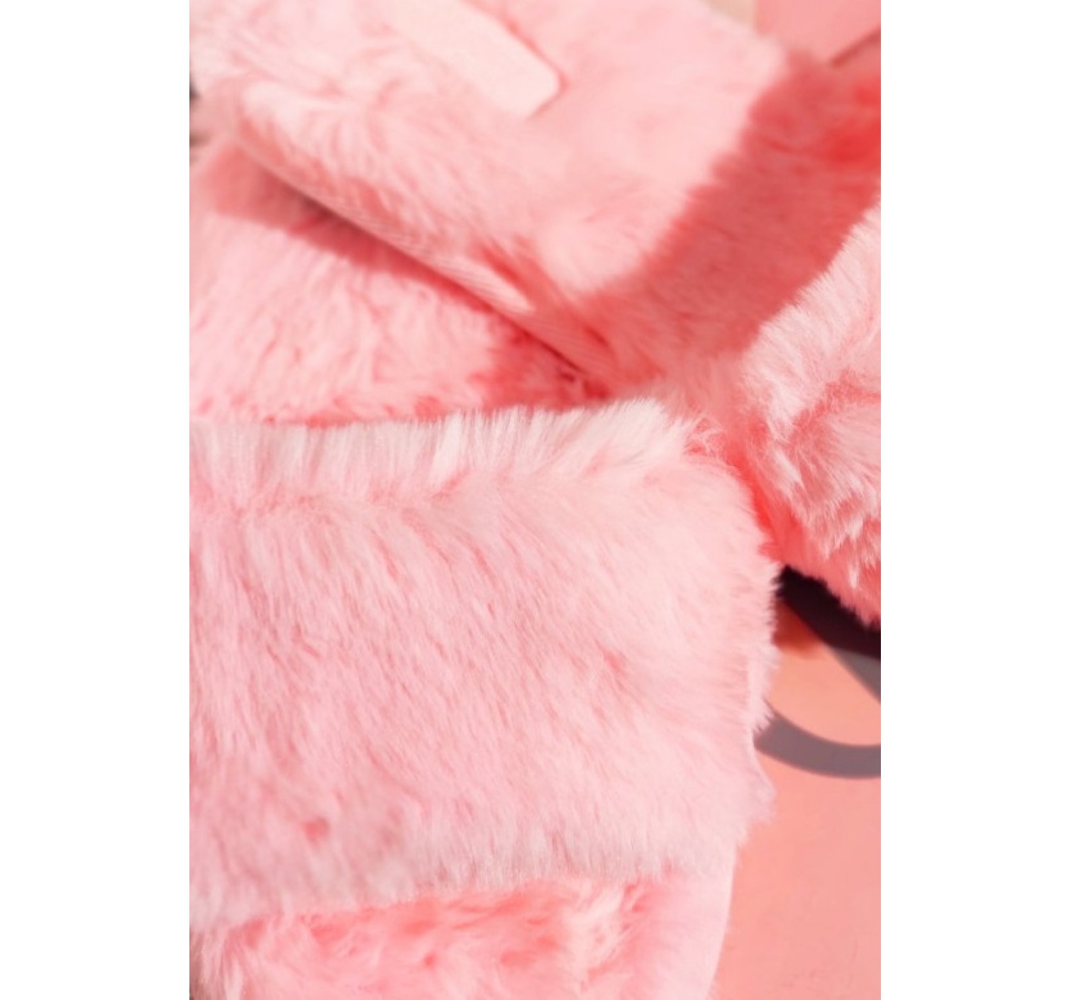 Домашние тапочки Victoria’s Secret PINK Faux Fur Slippers