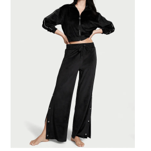 Велюровый костюм Velour Diamante Wide-Leg Snap Set