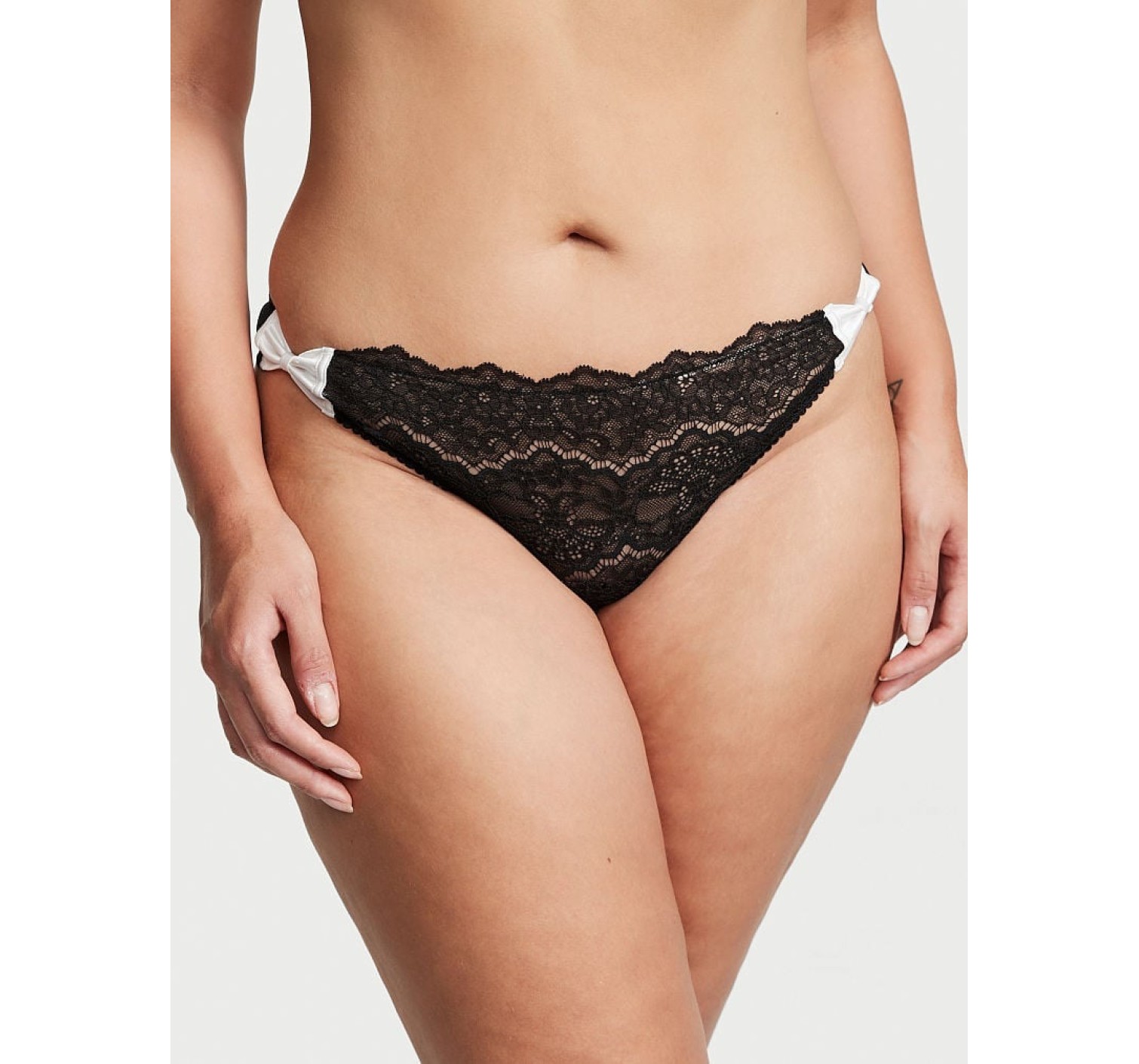 Трусики Satin Bow Lace Thong Panty