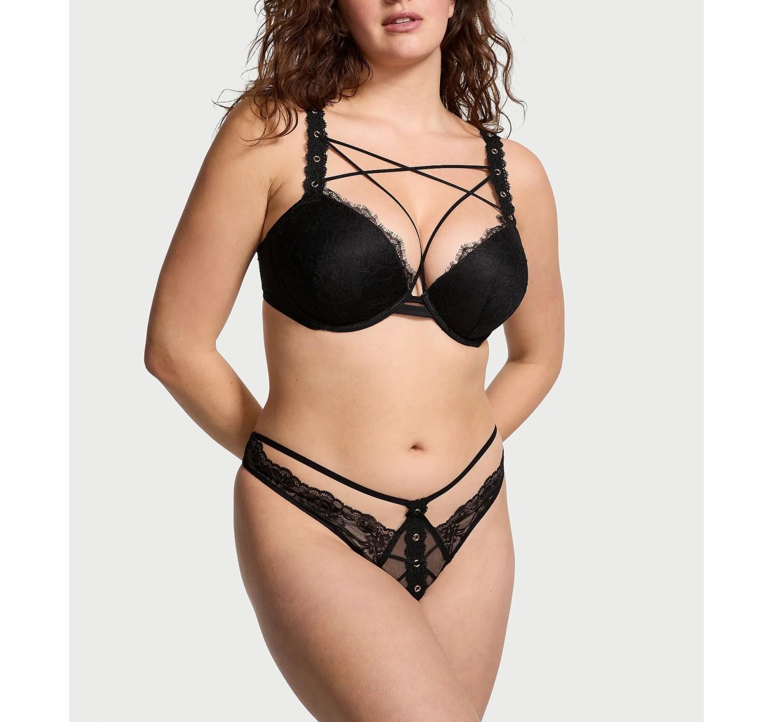 Трусики Rose Lace & Grommet Crotchless Thong