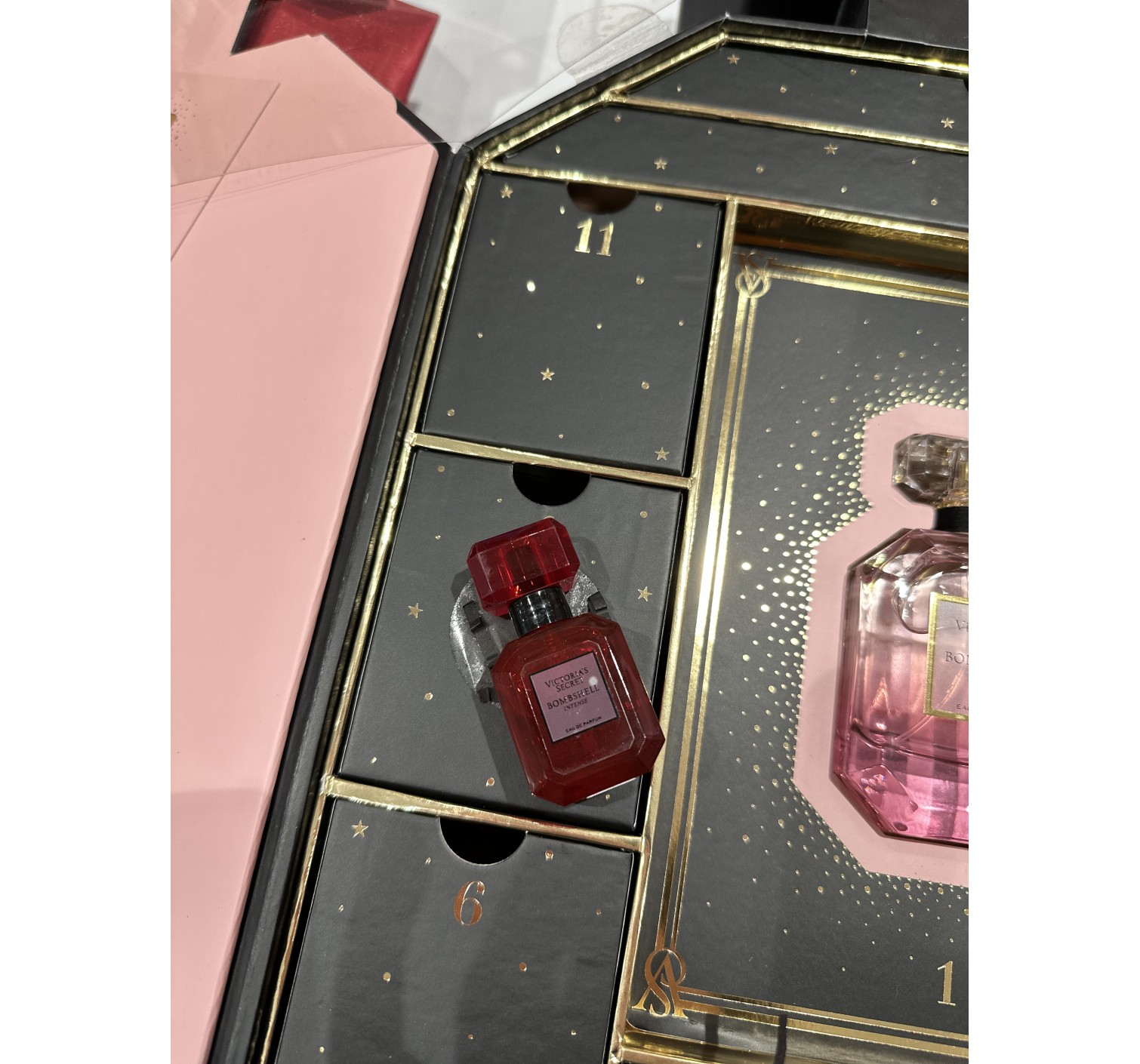 Подарунковий набір 12 Days of Bombshell Calendar