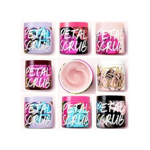 Petal Scrub Love Victoria’s Secret - парфюмированный скраб