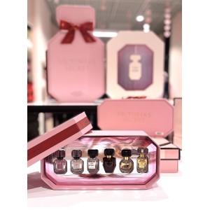 Подарунковий набір Victoria's Secret Fragrance Discovery Deluxe Mini Parfume set
