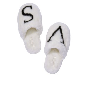 Домашние тапочки Victoria's Secret White Logo Faux Fur Slippers